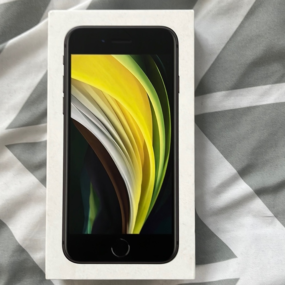 Black iPhone 8. Never used.